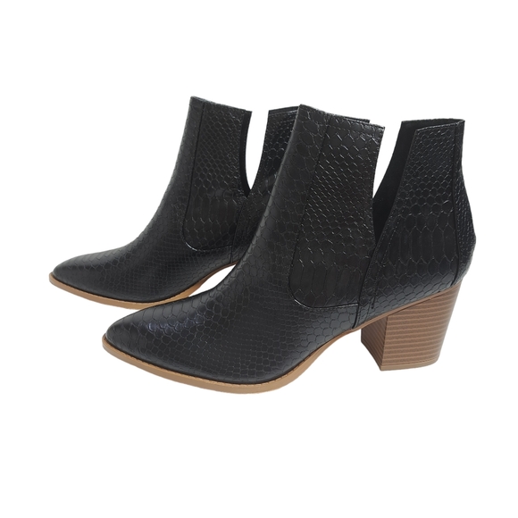 Fisace Women's V Cut Out Ankle Boots  Size 11 Black‎ - Picture 5 of 16